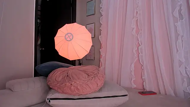 kitty_miaa webcam