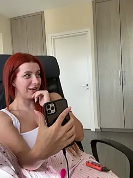 RoxxyDallas webcam