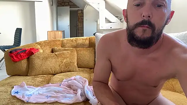 AZOPMOB18999 webcam