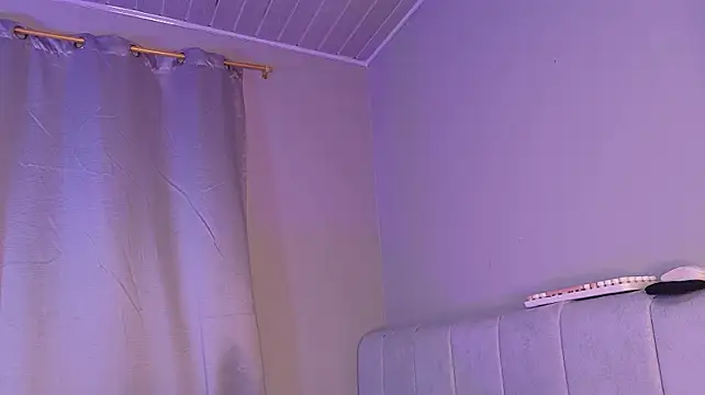 HatsaJones webcam
