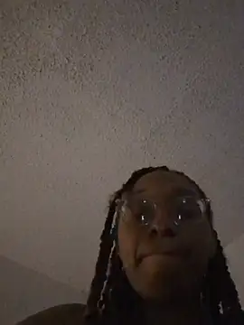 MilahSweet webcam