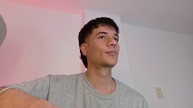 Derek_stud_ webcam