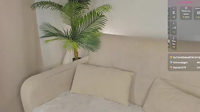 emy__angel live cam preview