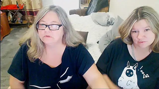 sex2 live cam on StripChat