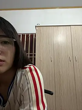 Babybooo01_ webcam