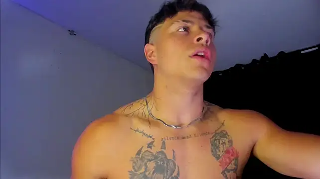 Dominic_Biker__ webcam