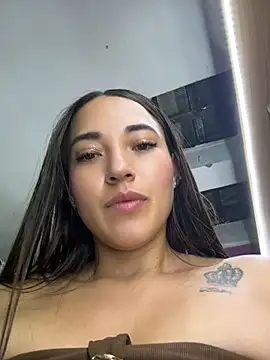HollyAngel2 live sex cam