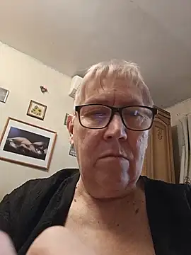 Molli1408 live cam preview