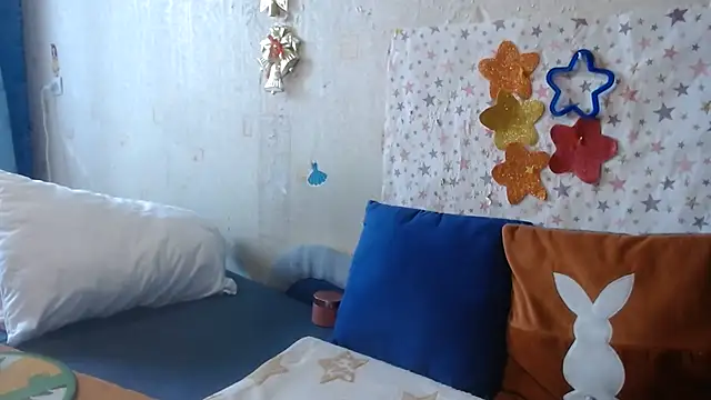 QueenLana webcam
