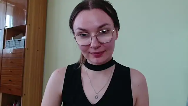 LooveELLYx webcam
