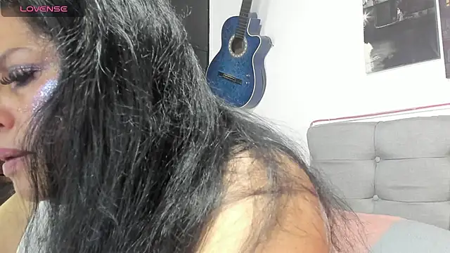 Keyla01_ webcam