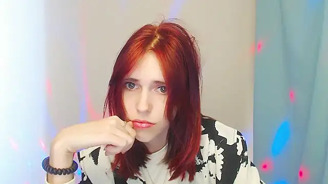 GuessMe___ webcam