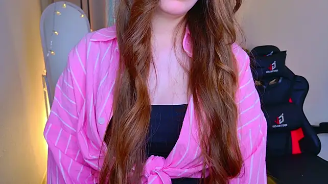 RileyBloomss webcam
