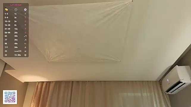 SunnySikarskie live sex cam