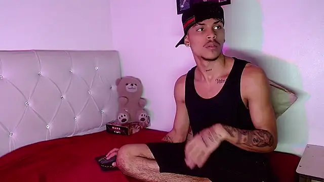 Angel_foxc13 webcam