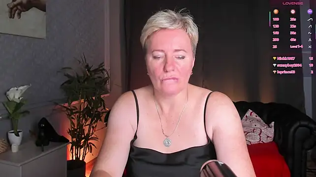 Nika_Smit webcam