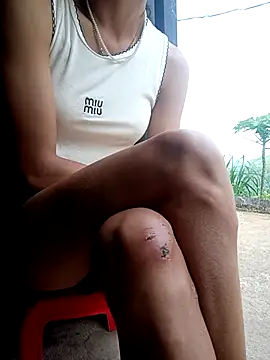 lealia_sexy (F milf) - Please help me achieve my goal.