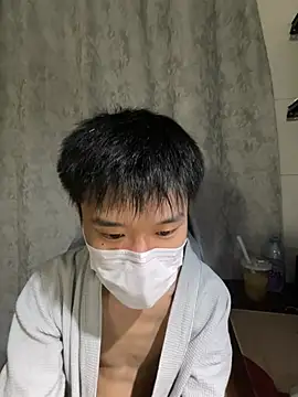 Zhang_yiovo