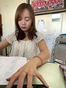 Lily_3324