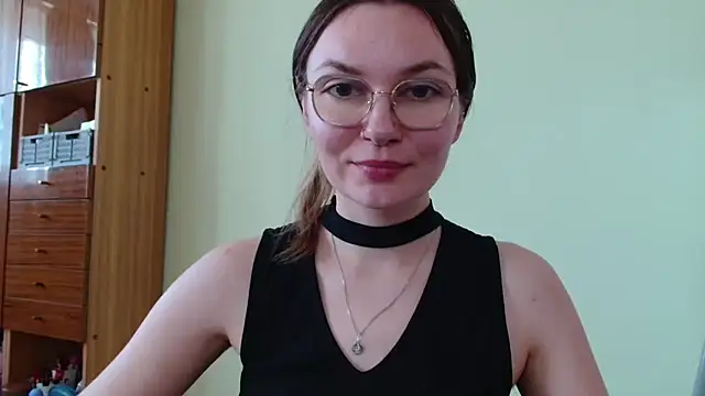 LooveELLYx webcam