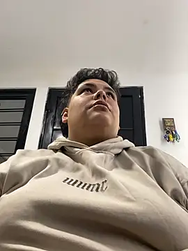 Hailey_Curvy webcam
