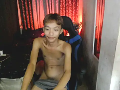Innocentfucker webcam