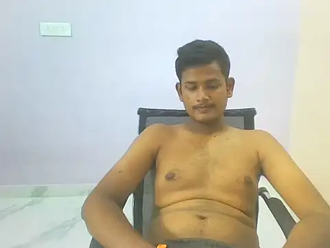 dusky_aarav (M young) - Ice cube tease on body-Chilling thrills