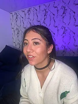 lunaliaa_ (F teen) - oil in as con twerking