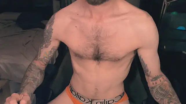 SexxxyLouis webcam