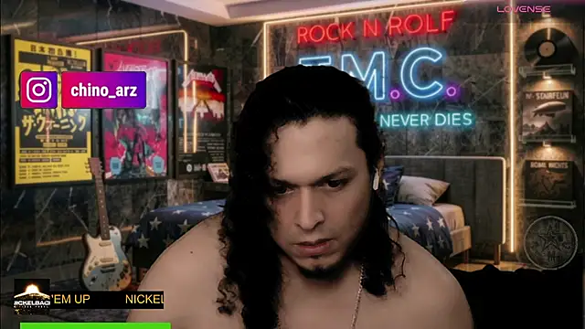 chino_roz webcam