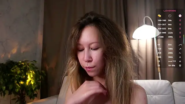 JaclynAronow webcam