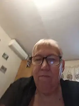 Molli1408 webcam