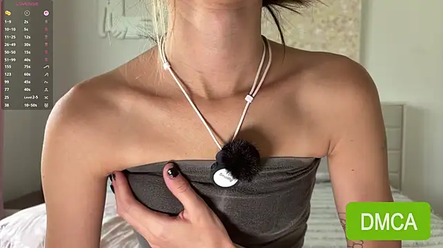 JuliaPierce webcam