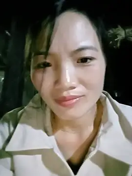 ngan-cute webcam