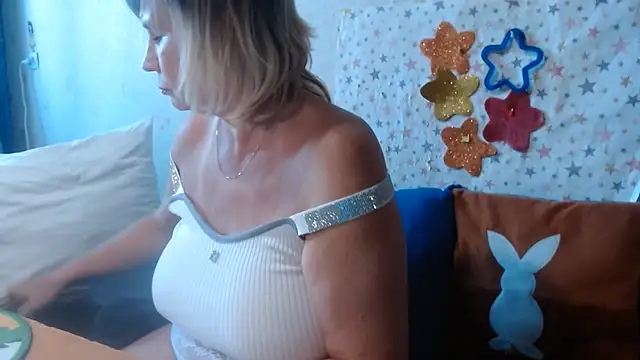 QueenLana