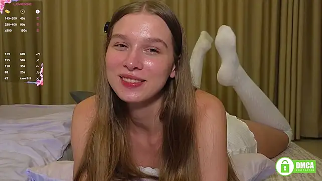 Adorielle webcam