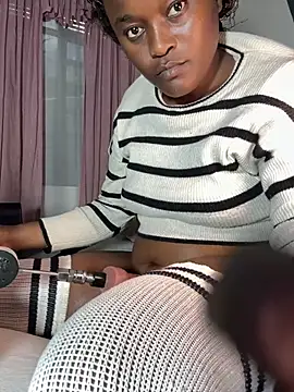 Bella045 webcam