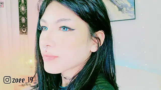 cuteezoe webcam