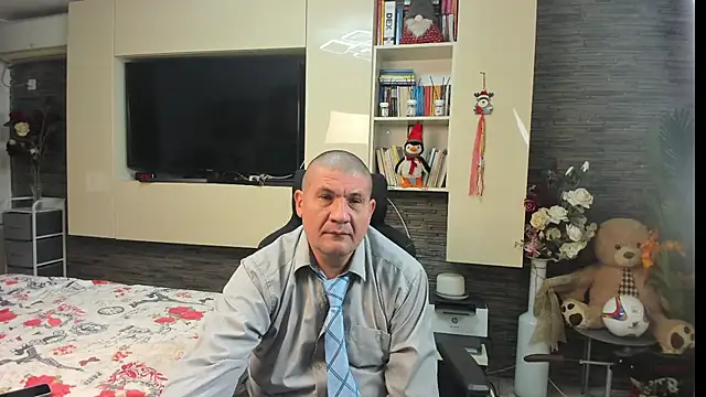 SpartacusDaddy48 webcam