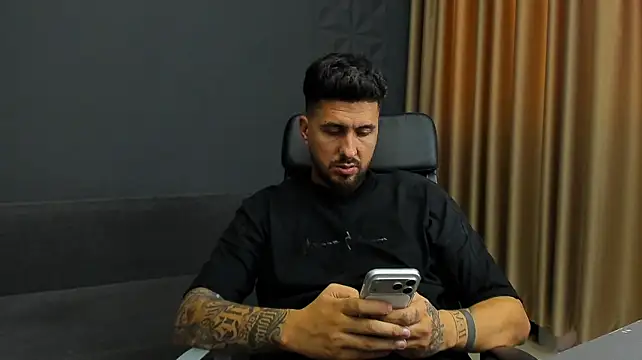 LoganStroud webcam