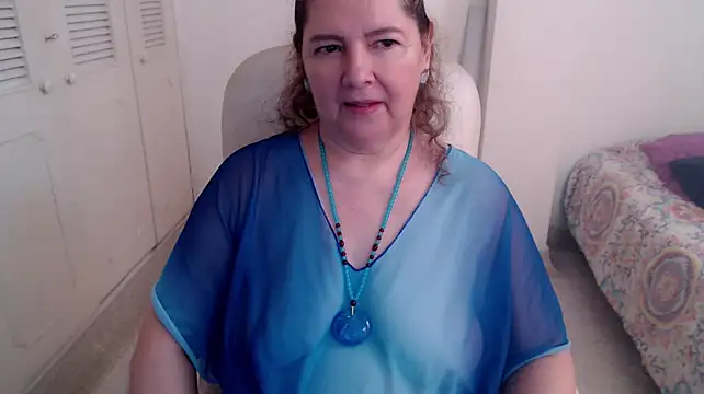 leonela_69 webcam
