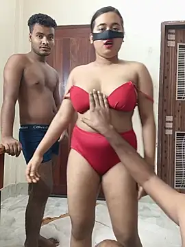 Webcam de pareja en directo de PRIYA_KOLKATA