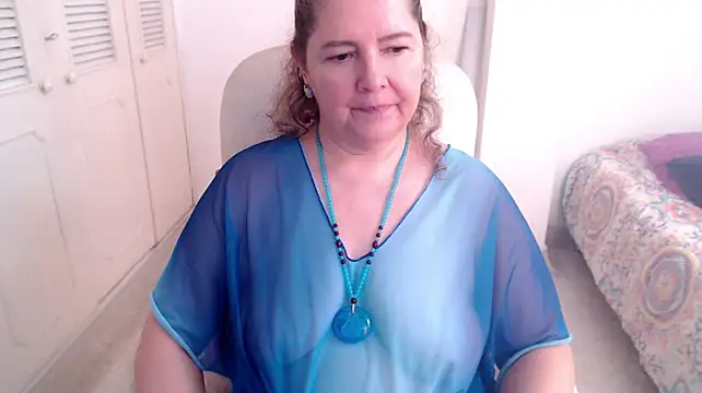 leonela_69