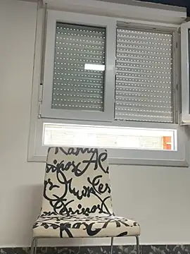 Naira_Dan webcam