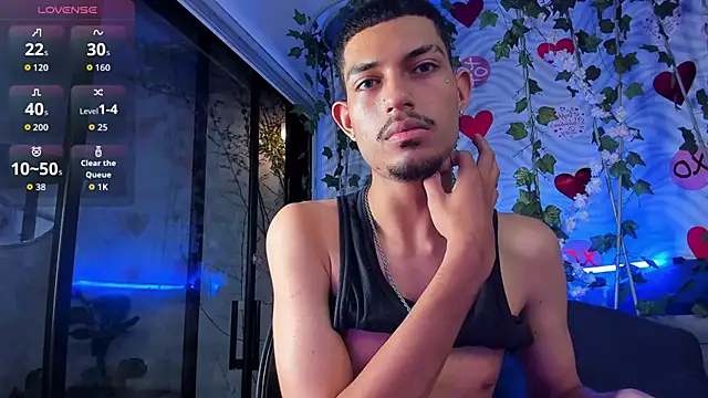 ItsZairen webcam