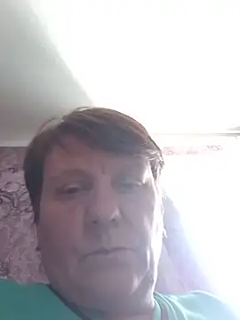AmazingArino52 webcam