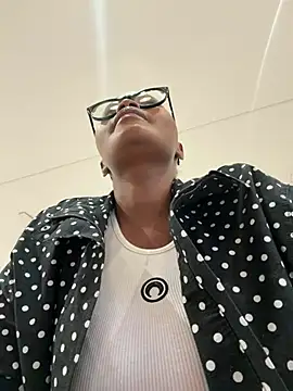 neelo-smith (F young) - Ride dildo on the floor
