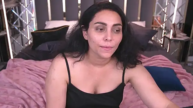KarinaHaYess webcam