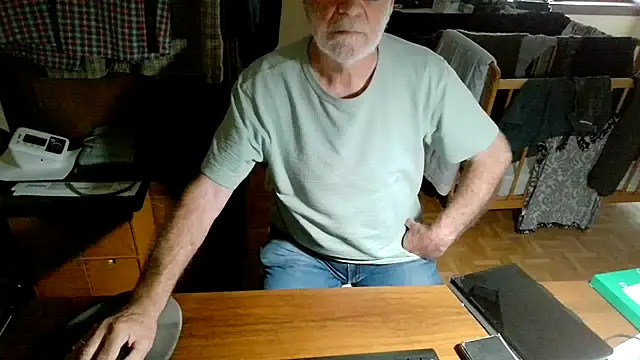terrybare webcam