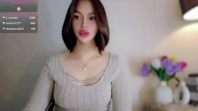 Anna_HollyDoll webcam